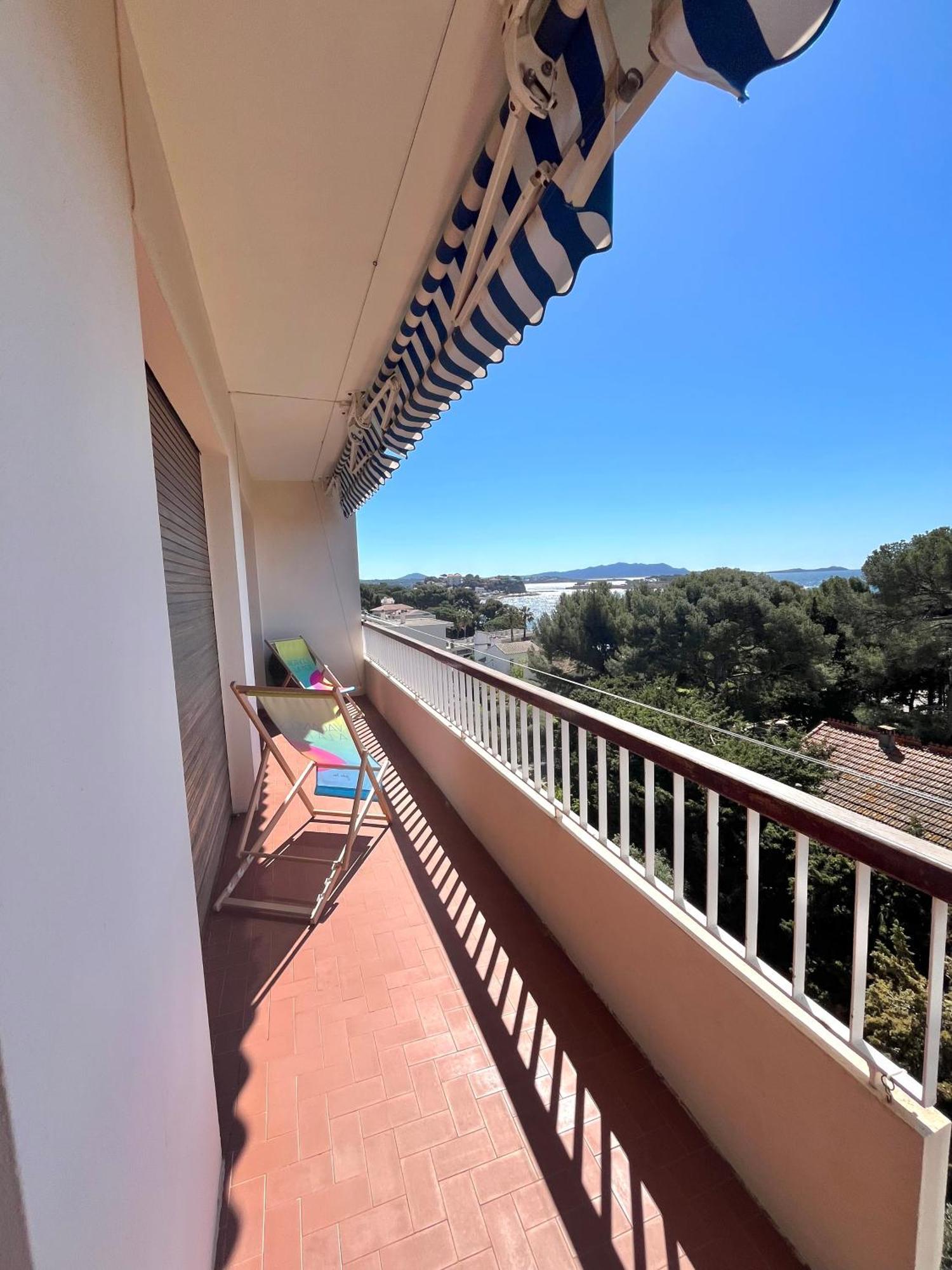 Appartement T3 Terrasse Vue Mer บ็องโดล ภายนอก รูปภาพ